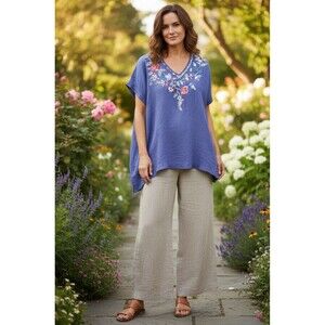 Karyn Seo Size L Blue  Embroidered V Neck 100% Linen Top